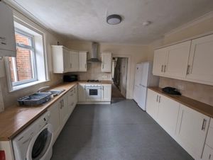 Photo 17- click for photo gallery